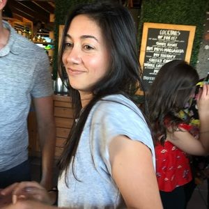 Meet your Posher, Rachel